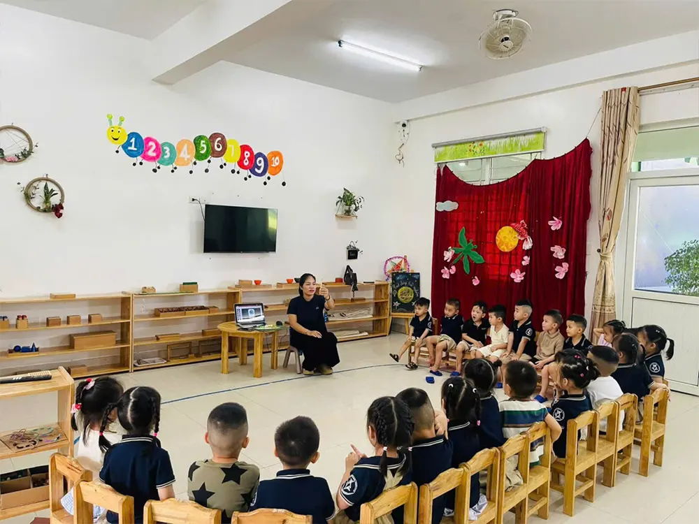 Trường mầm non trung kiên
