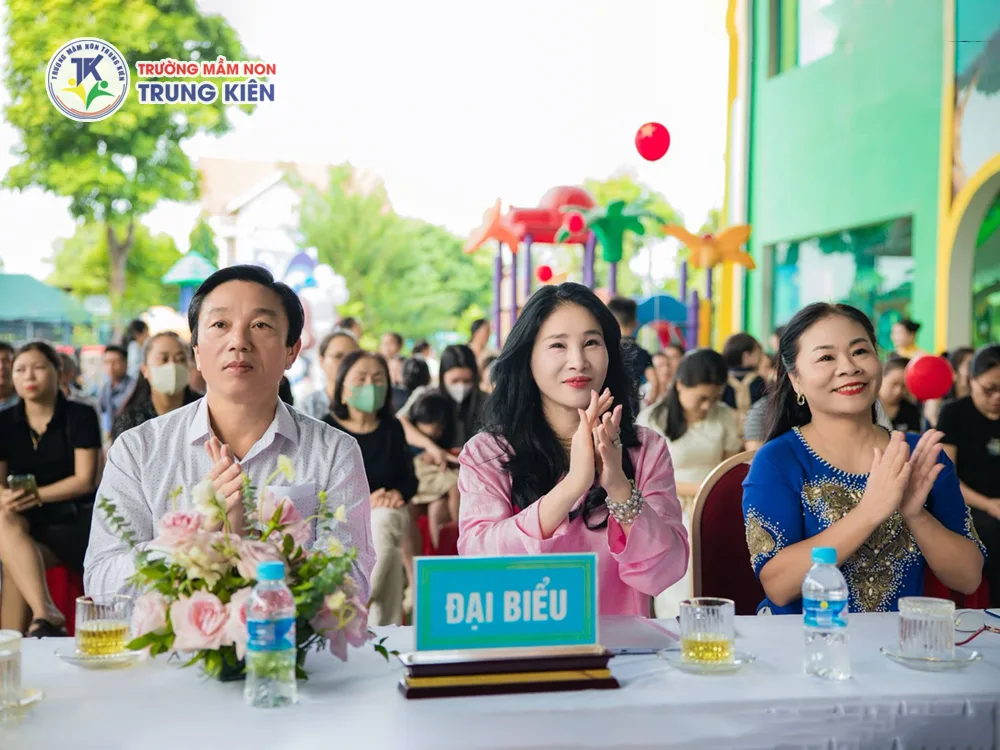 Trường Mầm non đạt chuẩn quốc gia
